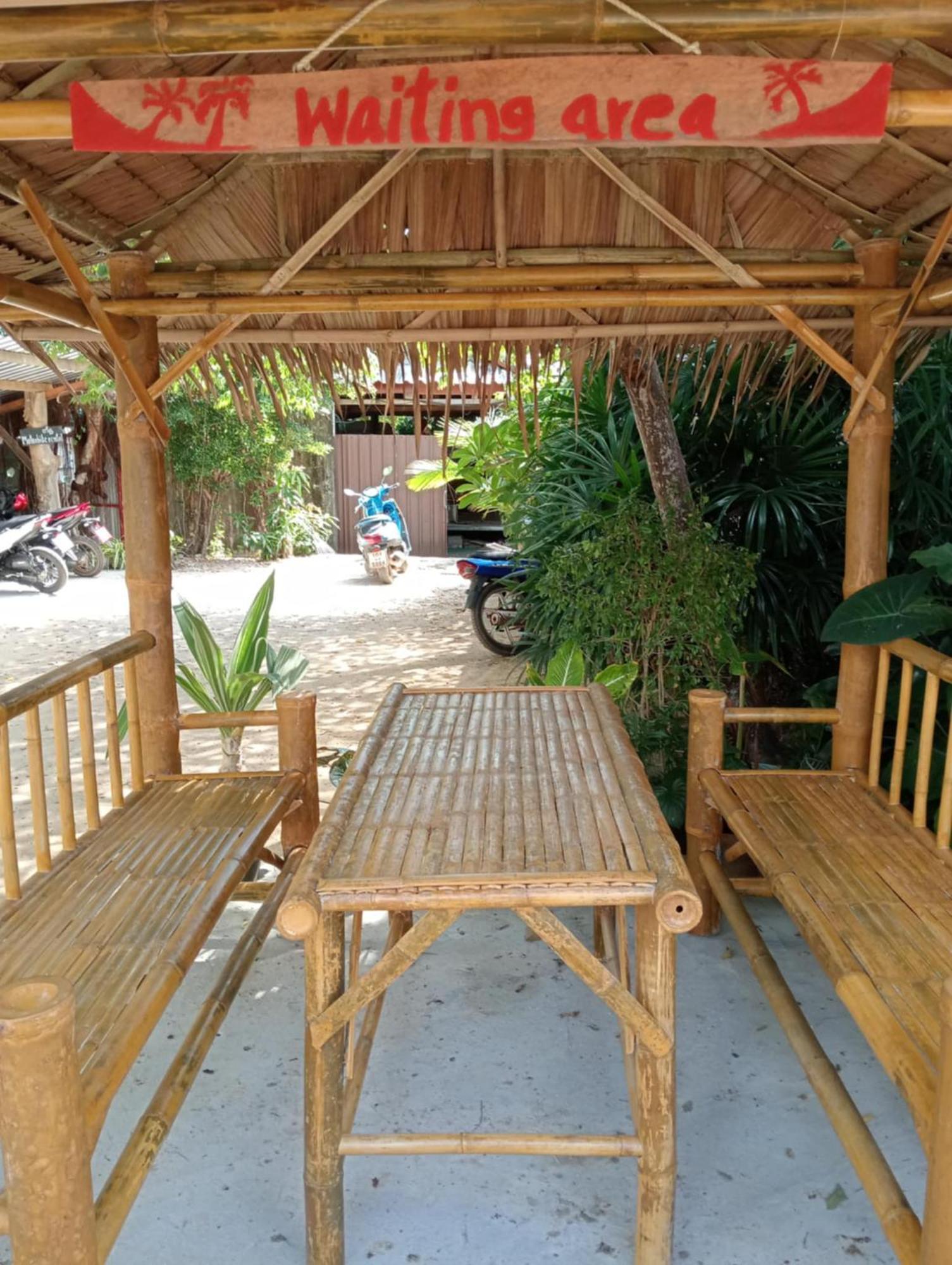 Lanta Beautiful Beach House Koh Lanta Exterior photo