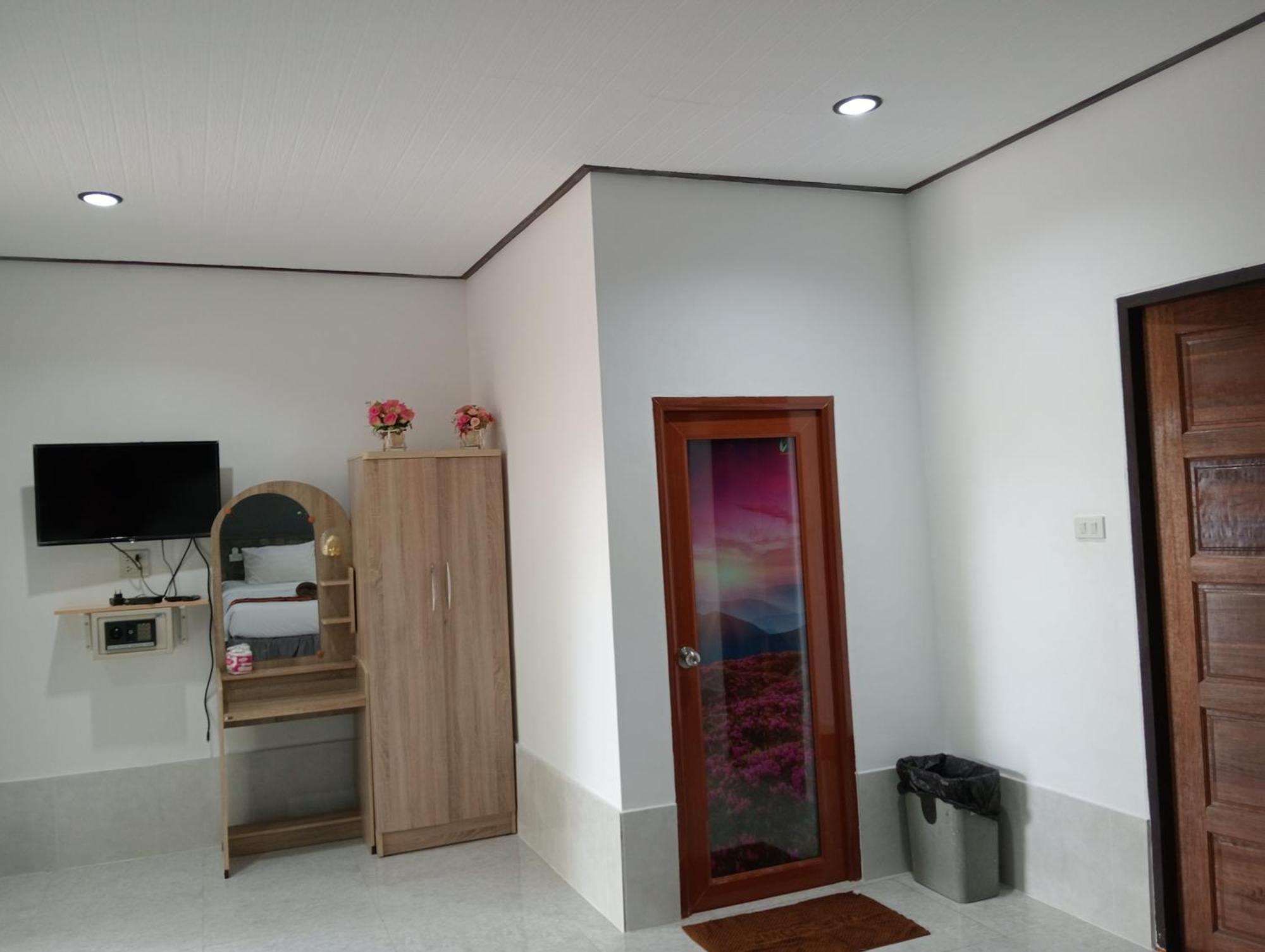 Lanta Beautiful Beach House Koh Lanta Room photo