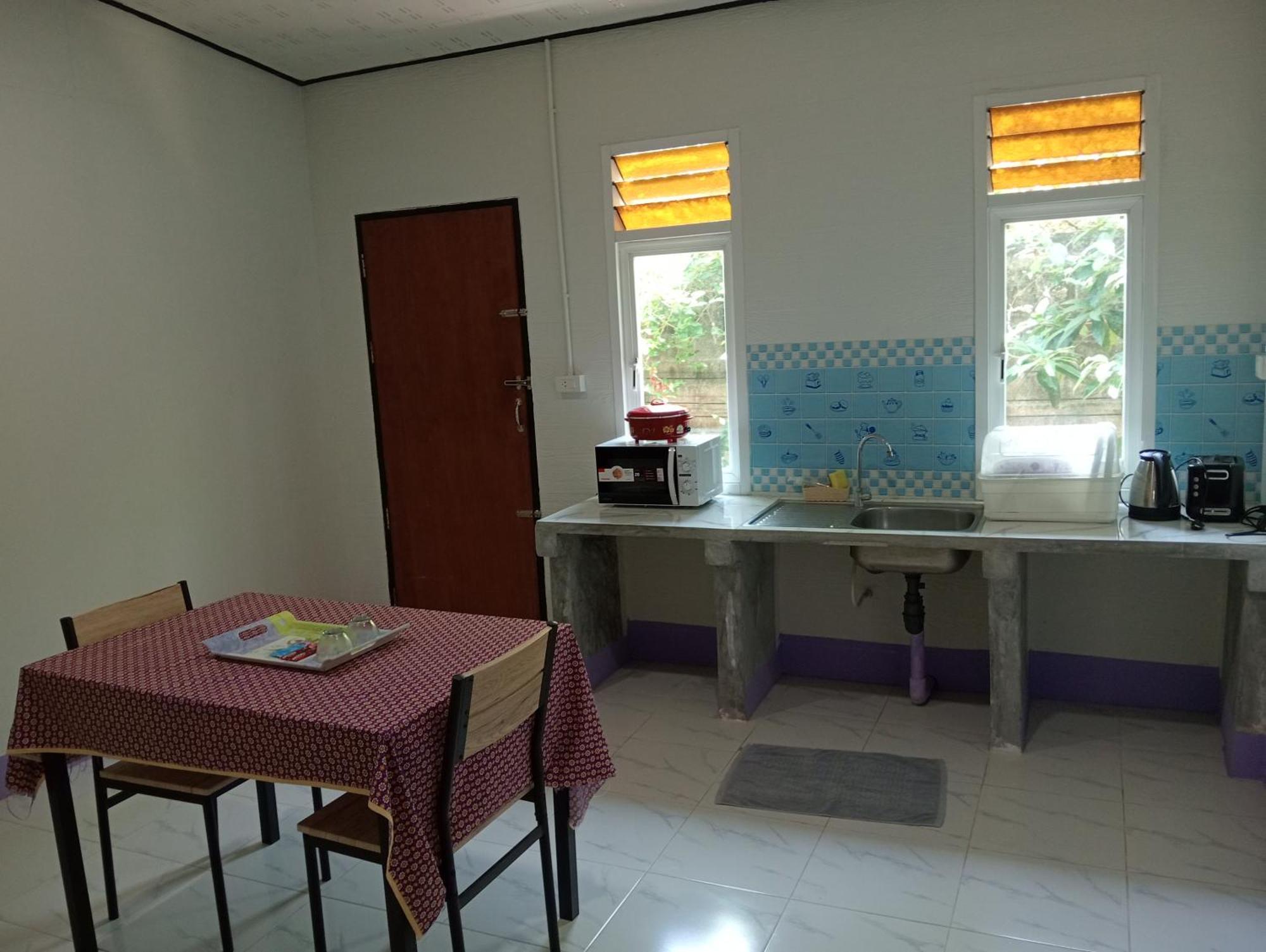 Lanta Beautiful Beach House Koh Lanta Room photo